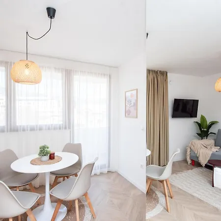 Old Town Nest Апартаменты *