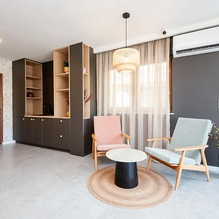 Апартаменты Old Town Nest *