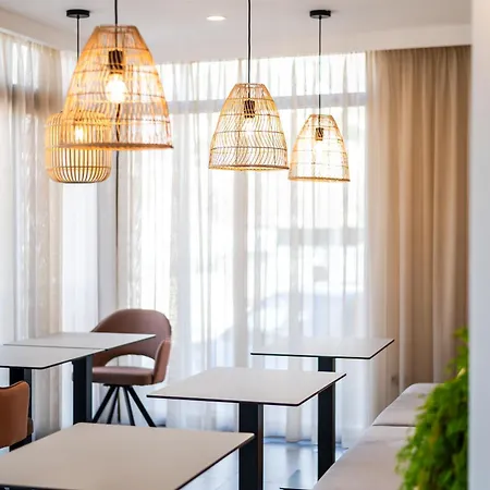 Old Town Nest Apartamento