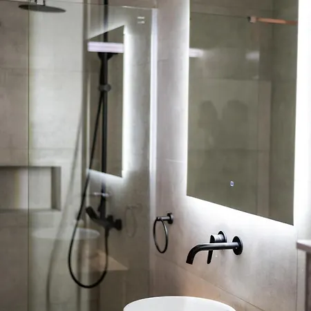 Old Town Nest Апартаменты *